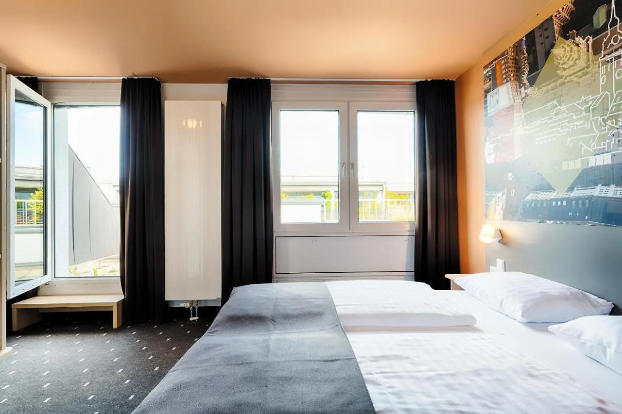 B&B Hotel Muenchen-Hbf 3*, ミュンヘン